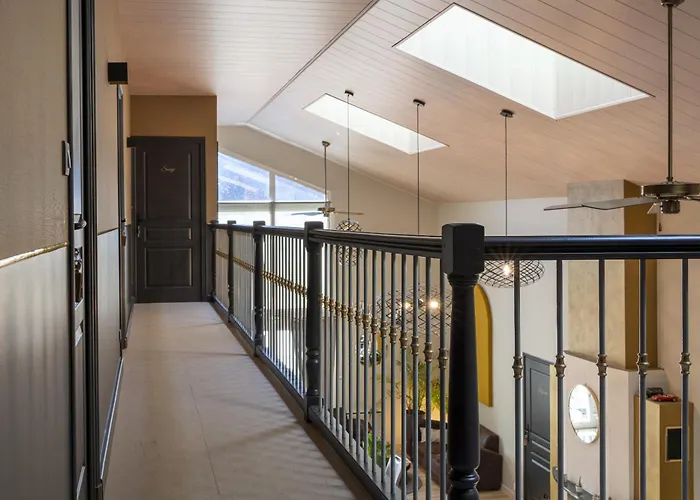 Clos Du Marais Konukevi